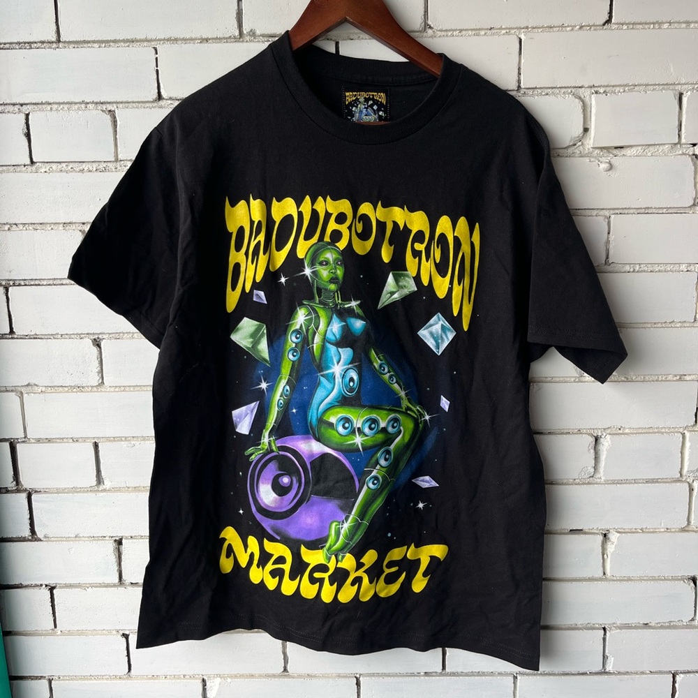 Erykah Badu Chinatown Market tee